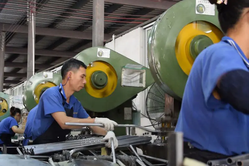 Yuteng wheelchair workshop photo 10